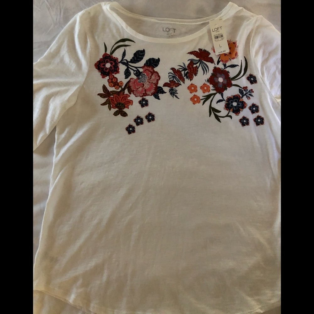NWT Loft Women’s White with accents. Size L - Picture 1 of 3